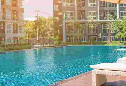 L&T Realty Thane West Swimming Pool